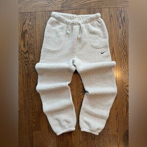 Nike Therma-FIT Sherpa Joggers Cream M Fleece Sweatpants